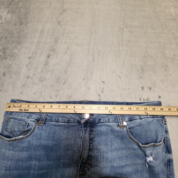 Seven7 Jeans Womens 20W Light Wash Tummyless High Rise Flare Distressed Stretch - Picture 8 of 10